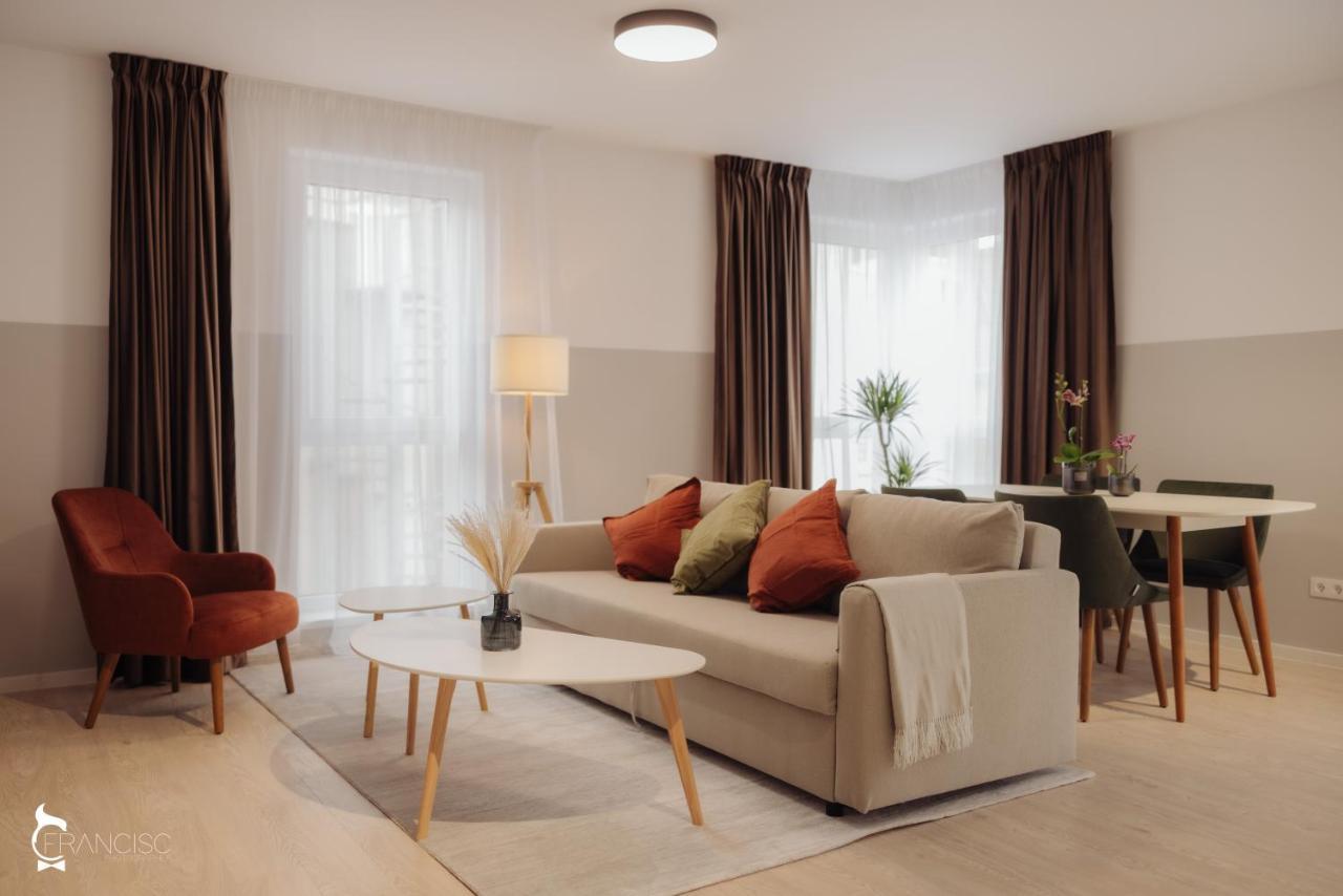 Zen Garden Apartment