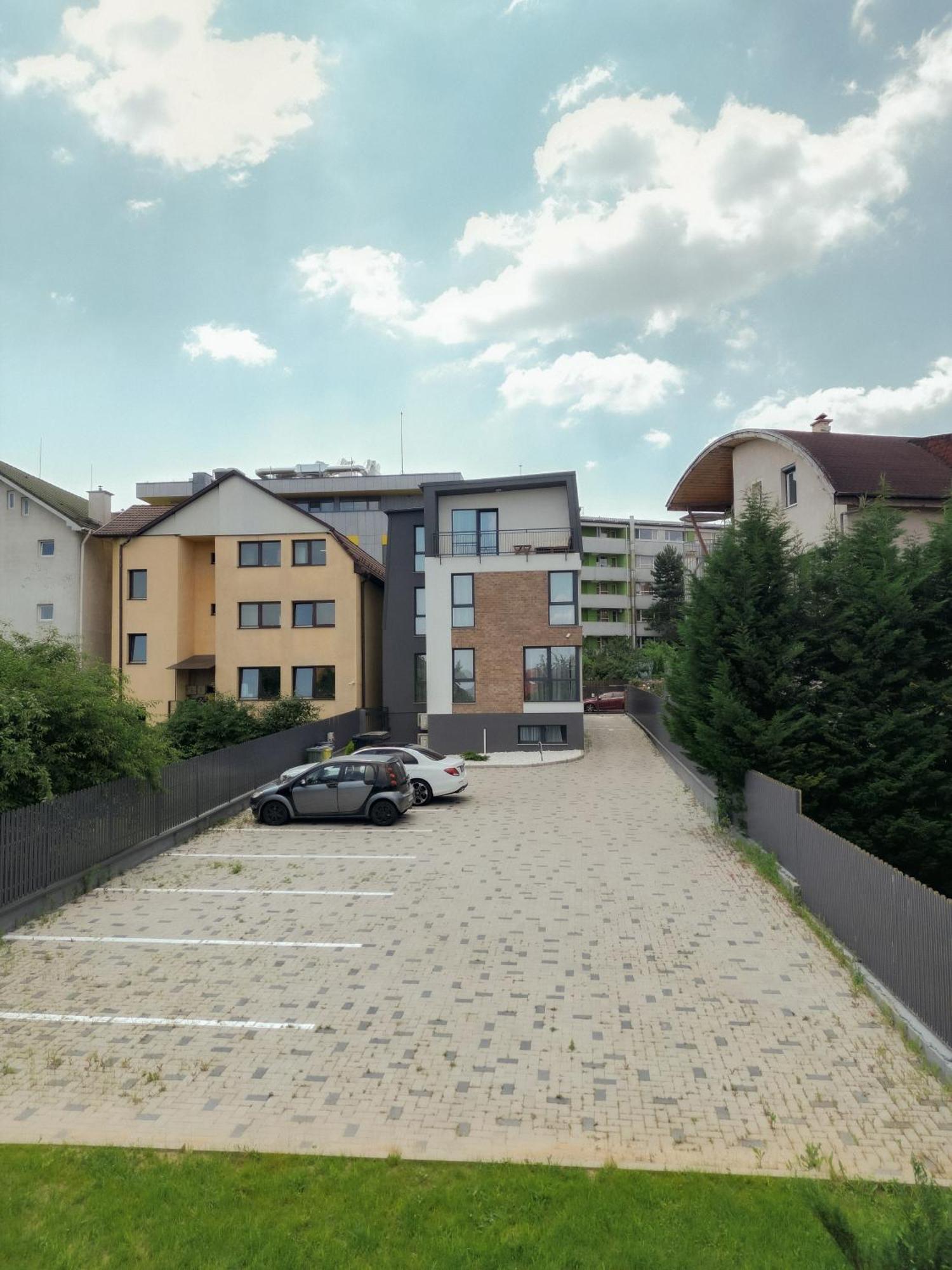 Zen Garden Apartment Cluj-Napoca